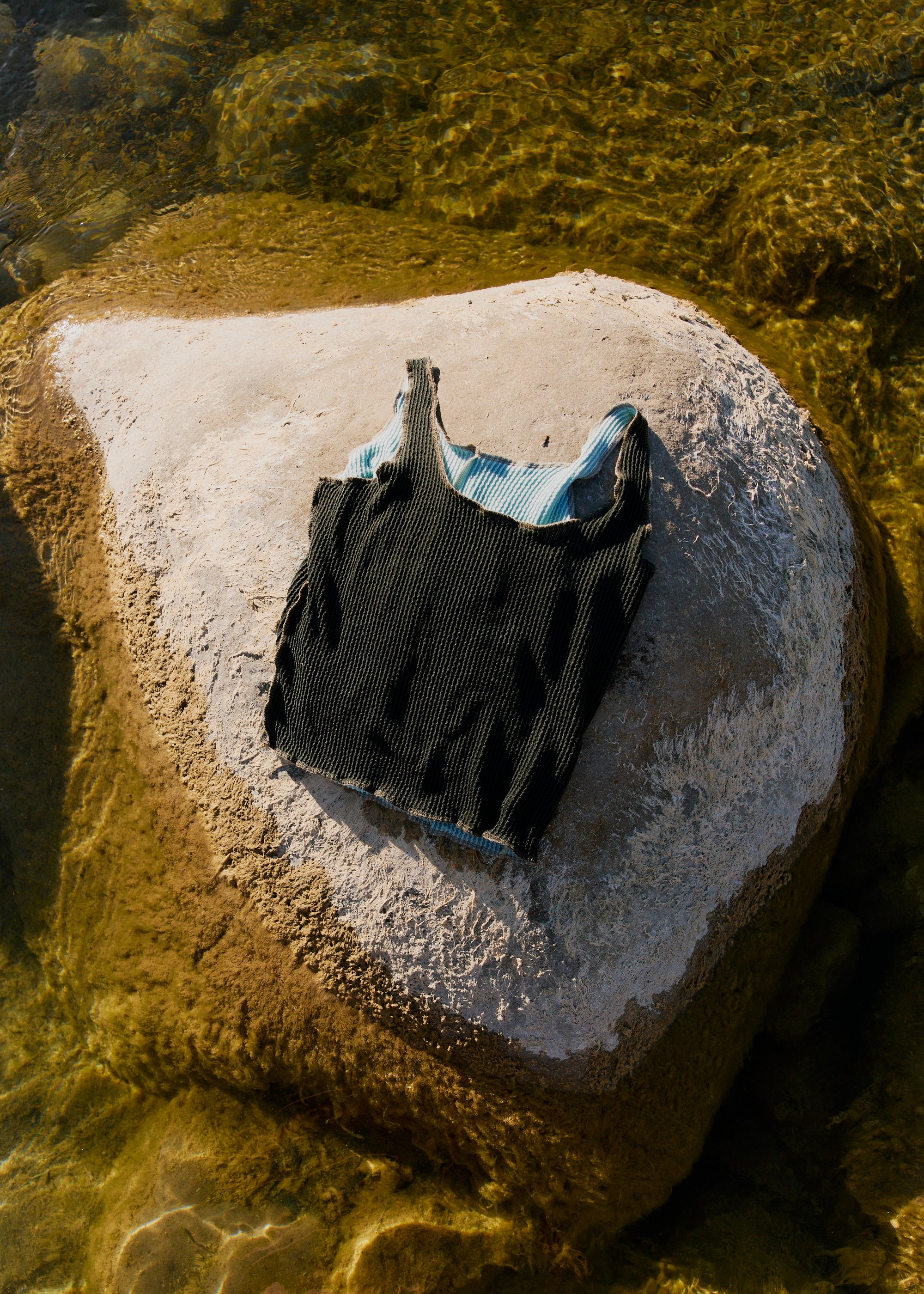 Reversible Tank- Glacier