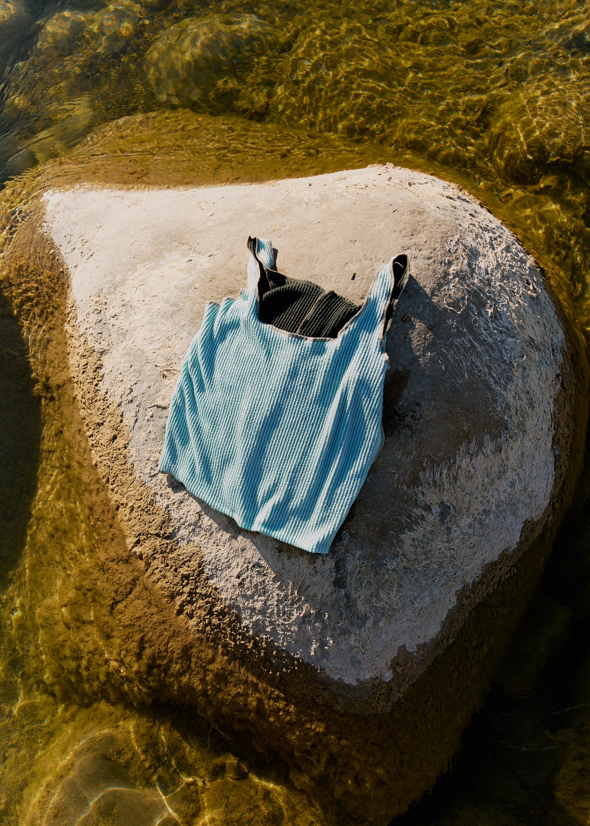 Reversible Tank- Glacier